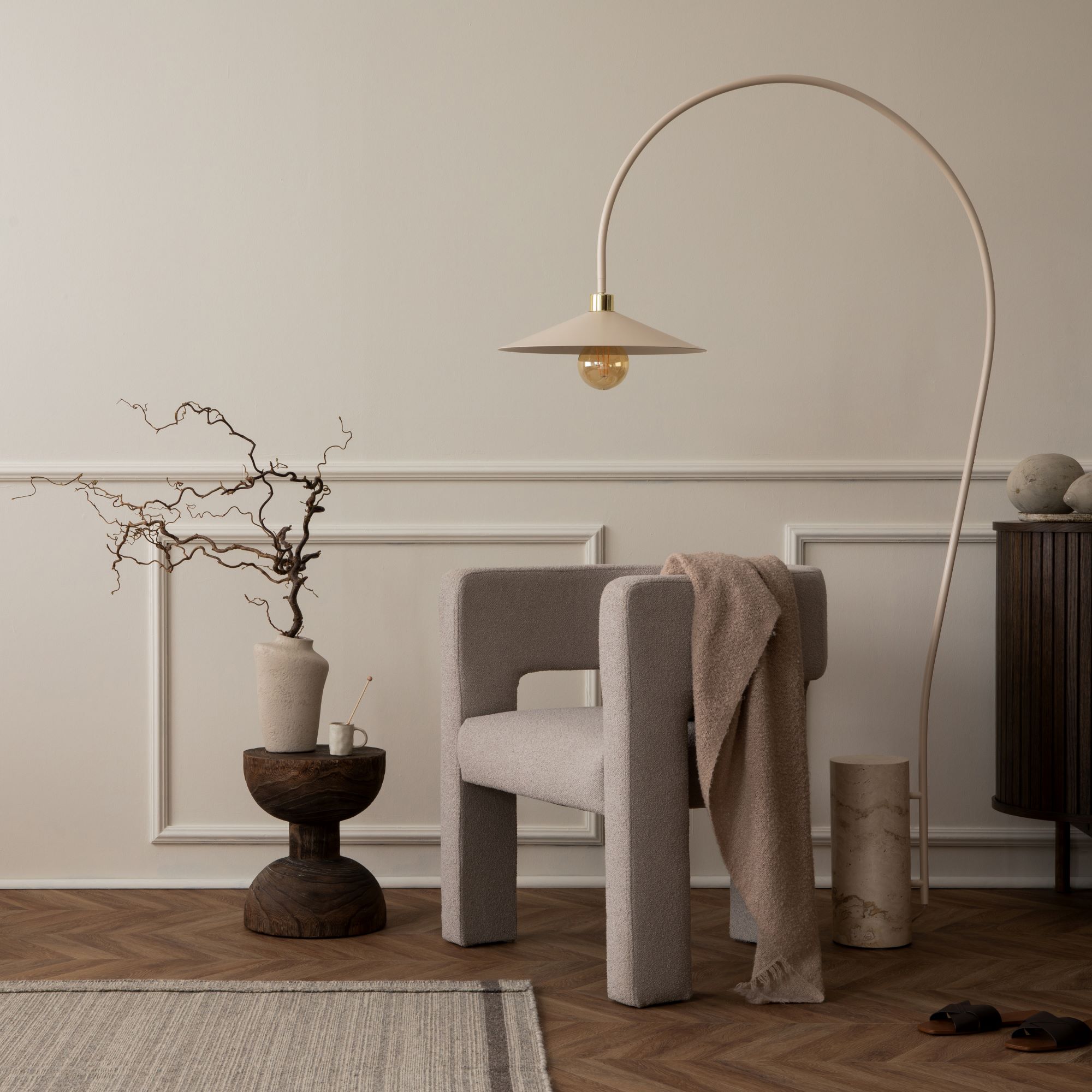 How to Clean Lamp Shades: Step-by-Step Guide